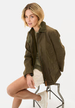 Load image into Gallery viewer, Jakki ,,Barn Jacket&#39;&#39;